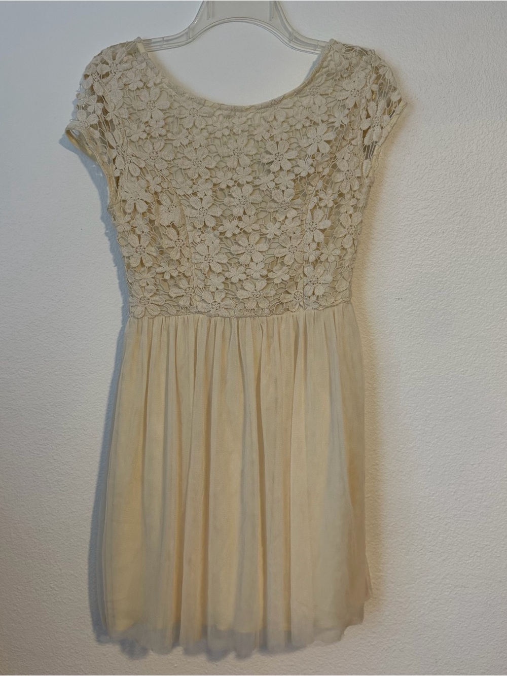 Ruby Rox Cream Floral Lace Cap-Sleeve Party Dress